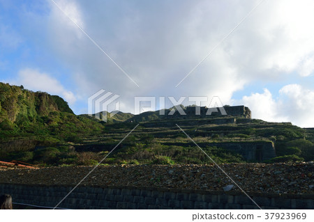 天堂城堡Laputa的十三層遺骸 37923969