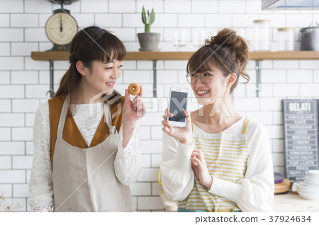 做飯的女人 37924634