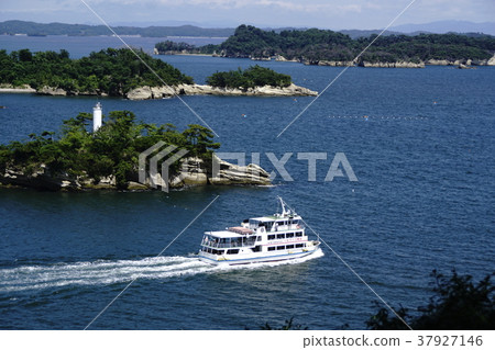 Matsushima Pleasure boat 37927146