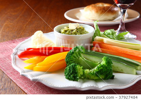 Stick salad 37927484