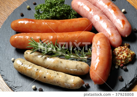 sausage sausage 37928808