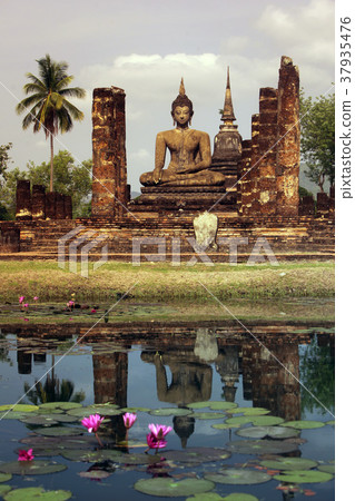 ASIA THAILAND SUKHOTHAI TEMPLE MAHATHAT 37935476