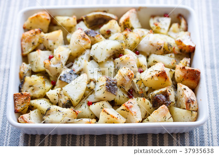 Grilled chicken breast 37935638