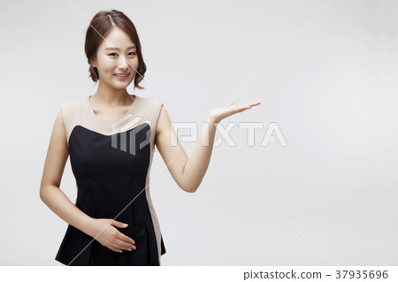 Business woman Business woman 37935696