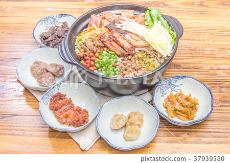 noodles with meat in soup noodles with meat in soup 37939580