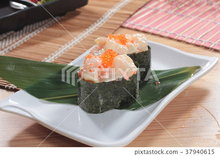 warship sushi 37940615