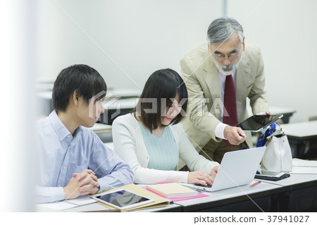 Lesson scene Lesson scene 37941027