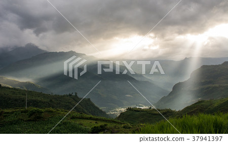 Sunset on mountains Sunset on mountains 37941397
