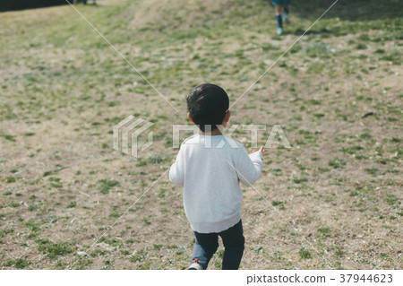 兒童 孩子 小孩 37944623