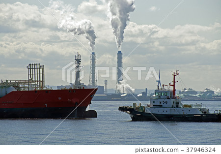 Landscape of the seaside industrial area 37946324