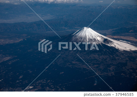 富士山的山脈 富士山的山脈 37946585