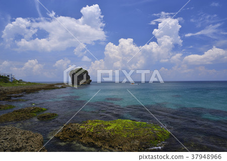 墾丁,墾丁國家公園,屏東,恆春,船帆石,珊瑚礁,岩石,海岸 墾丁,墾丁國家公園,屏東,恆春,船帆石,珊瑚礁,岩石,海岸 37948966