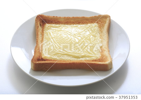 Cheese toast 37951353