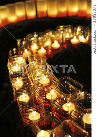 Candle night Candle night 37953078