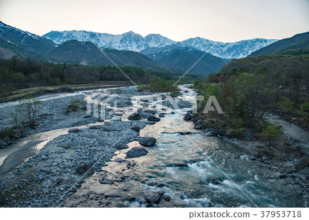 Hakuba Miyama and Matsukawa at dusk Hakuba Miyama and Matsukawa at dusk 37953718