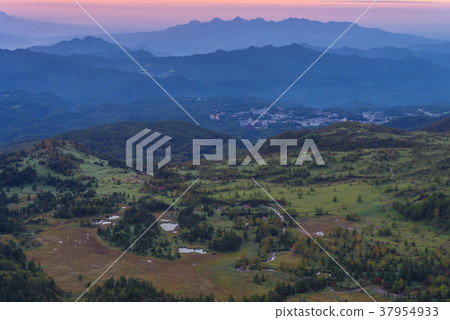 景觀來自收斂劑 景觀來自收斂劑 37954933