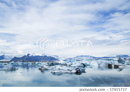 Vatna Joktor Glacier Jokulsarlon Roon Vatna Joktor Glacier Jokulsarlon Roon 37955737