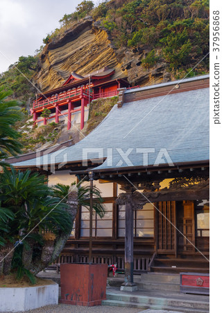 Chiba Daifukuji Cliff Kannon Chiba Daifukuji Cliff Kannon 37956868