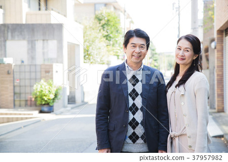夫婦約會中間生活方式偶然 37957982