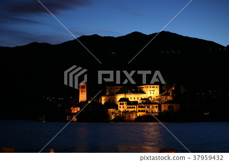 EUROPE ITALY LAGO MAGGIORE 37959432