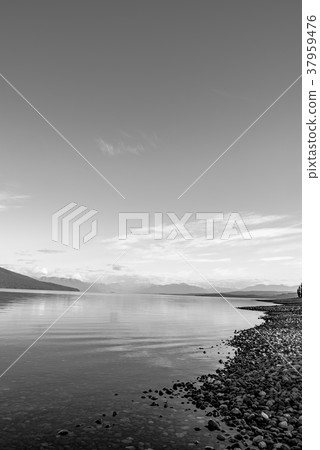 [Monochrome] Lake Te Anau 37959476