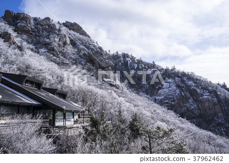江原道襄陽郡Seolak山 江原道襄陽郡Seolak山 37962462