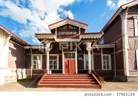 Old wooden provincial railway station Old wooden provincial railway station 37963189