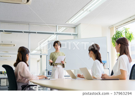 Conference Conference 37963294