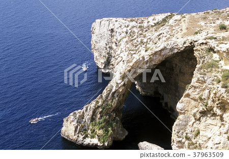 EUROPE MALTA EUROPE MALTA 37963509