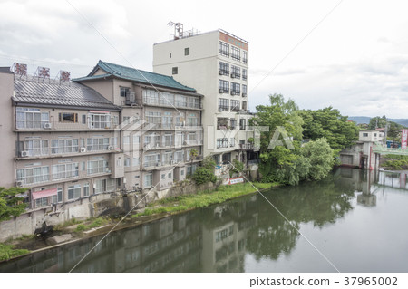 "Iisaka Onsen", which has the nickname of Fukushima's Okusashiki, is a town full of hot springs, and Yamato Takeru is a legendary hot spring and has a history since about the 2nd century 37965002