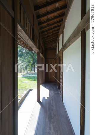 傳統房子和日本庭院，京都，日本 37965018