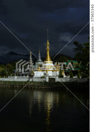 ASIA THAILAND MAE HONG SON 37965340