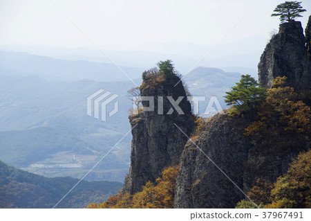 Gongongbuk,奉化郡Cheongryangsan Gongongbuk,奉化郡Cheongryangsan 37967491