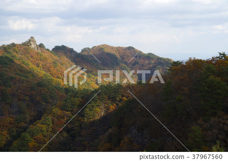 Gongongbuk，奉化郡Cheongryangsan 37967560