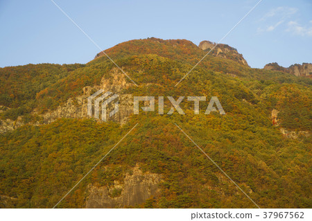 Cheongryangsan, Bonghwa-gun, Gyeongbuk 37967562