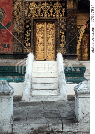 ASIA SOUTHEASTASIA LAOS LUANG PRABANG ASIA SOUTHEASTASIA LAOS LUANG PRABANG 37967954