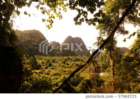 ASIA SOUTHEASTASIA LAOS KHAMMUAN REGION 37968725