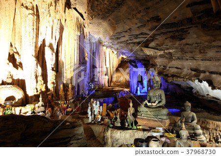 ASIA SOUTHEASTASIA LAOS KHAMMUAN REGION ASIA SOUTHEASTASIA LAOS KHAMMUAN REGION 37968730