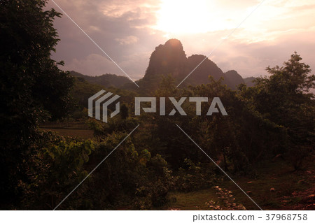 ASIA SOUTHEASTASIA LAOS KHAMMUAN REGION ASIA SOUTHEASTASIA LAOS KHAMMUAN REGION 37968758