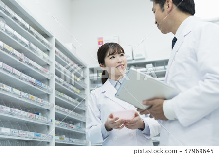 藥房藥劑師 37969645