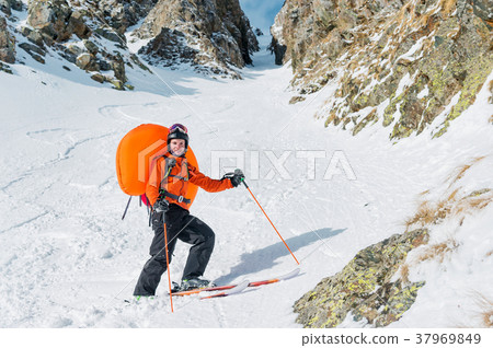 Portrait of a smiling happy freeride backcountry 37969849