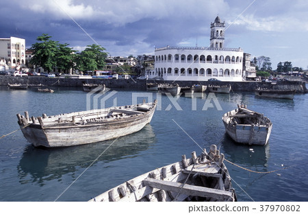AFRICA COMOROS 37970802