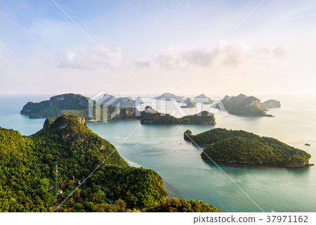 High angle view Mu Ko Ang Thong High angle view Mu Ko Ang Thong 37971162