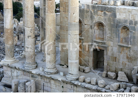 ASIA MIDDLE EAST JORDAN JERASH 37971940