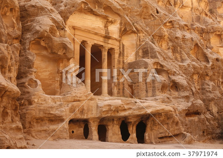 ASIA MIDDLE EAST JORDAN PETRA 37971974