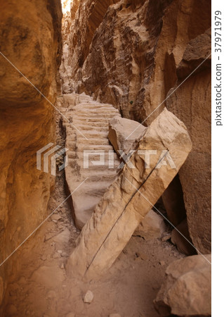 ASIA MIDDLE EAST JORDAN PETRA 37971979