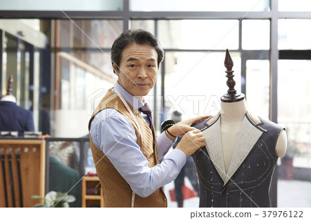 Clothing store, fashion designer, korean Clothing store, fashion designer, korean 37976122