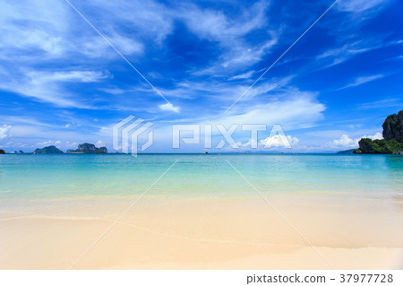Railay beach, Krabi, Andaman sea Thailand Railay beach, Krabi, Andaman sea Thailand 37977728