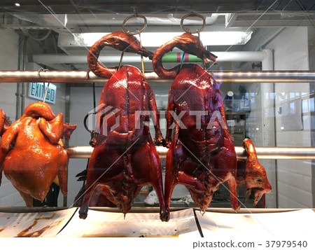 Peking duck Peking duck 37979540