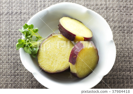 Sweet potato 8 37984418